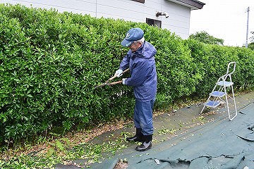 八老連ボランティア作業・八老連会長